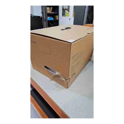 BOX DAMAGE Synology DiskStation DS1823xs+ 8-Bay + 2 x NVMe, 3.5&quot; Diskless, 2xGbE + 1x10GbE, AMD Ryzen V1780B,8GB RAM,5 Yr Wty